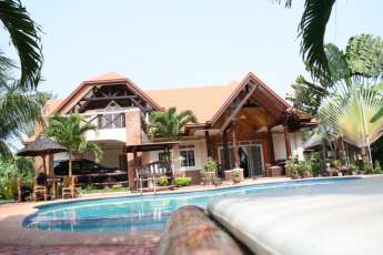 Dumaguete Springs Resort